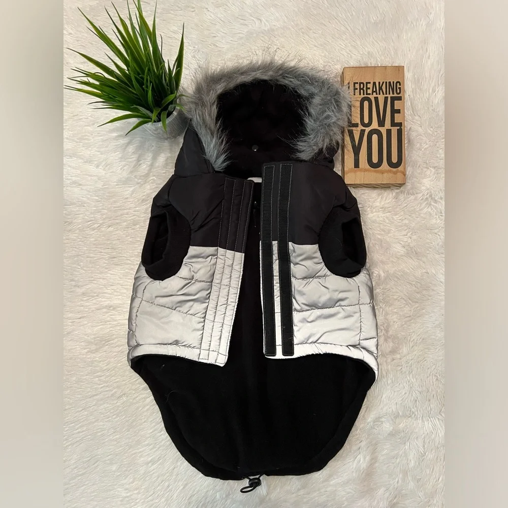 Canada Pooch True North Dog Winter Parka Jacket - Size 20